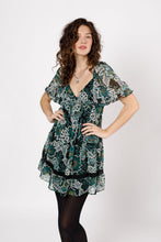 Load image into Gallery viewer, Black emerald green white short dress
