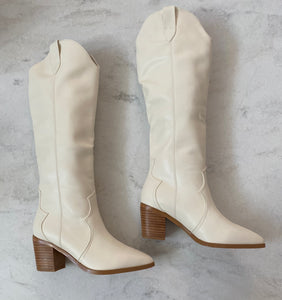 Novena off white tall boot