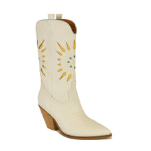 Load image into Gallery viewer, McKenna-03 beige cut out star boot
