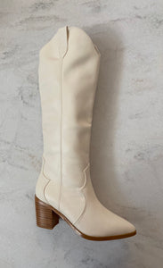 Novena off white tall boot