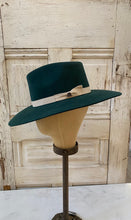 Load image into Gallery viewer, Charlie Horse 1 Highway Hat in Green
